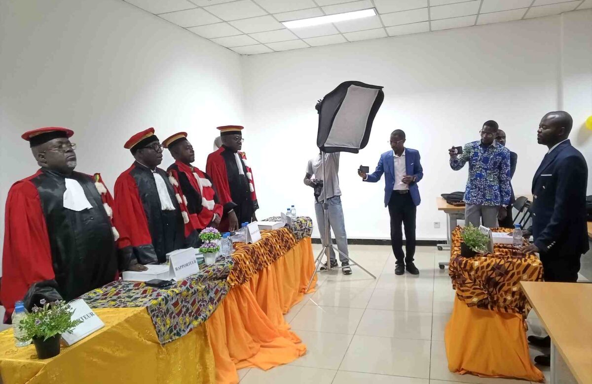 Congo : Une thèse de doctorat analyse la variation stylistique et la modernité du français dans le journal en ligne BrazzaNews